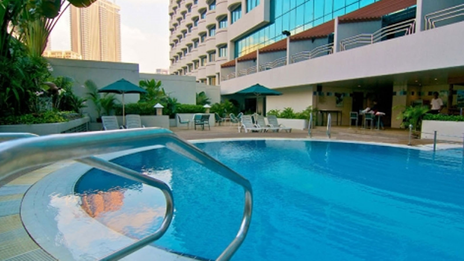 تور مالزي هتل سوییس گاردن- آژانس مسافرتي و هواپيمايي آفتاب ساحل آبي